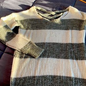 WOMEN knitted sweater